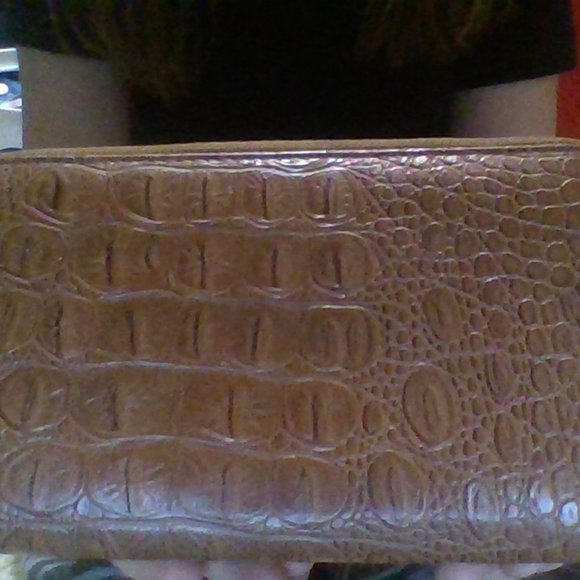 womens wallet - Picture 2 of 5